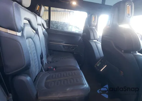 2024 Rivian R1S Adventure z USA, uszkodzony, nr VIN 7PDSGCBA6RN041687